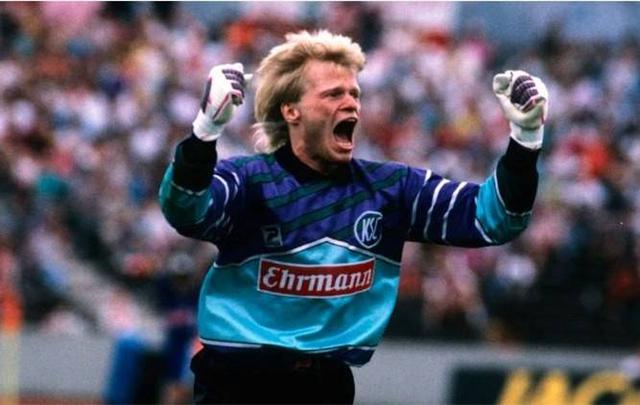 士的吸引力 士的吸引力